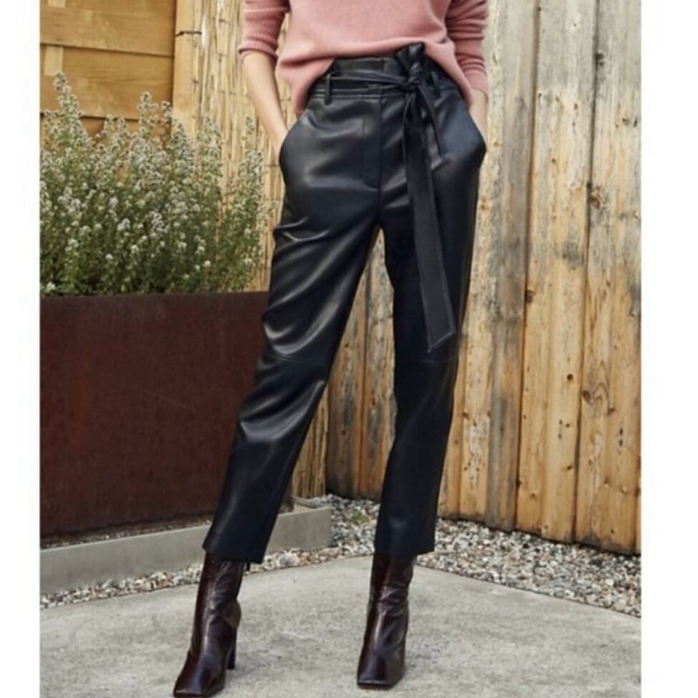 Babaton size 0 vegan leather belted pant (color:black noir)
